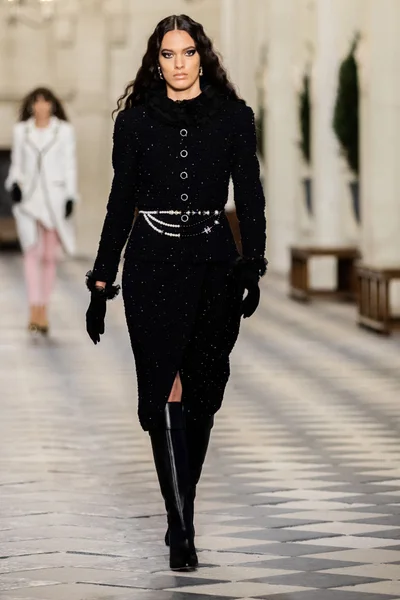 Look 42